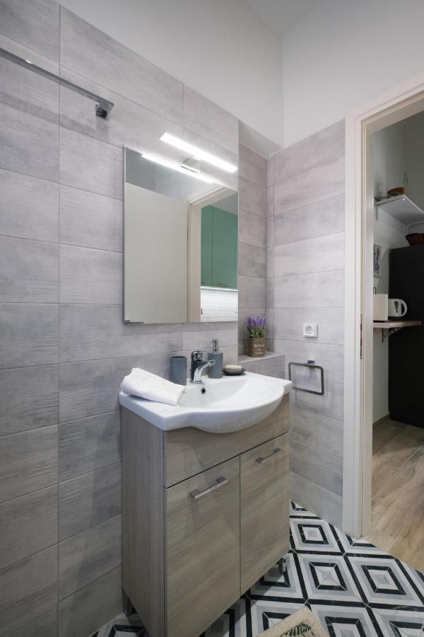 Piraiki Coastal Accommodation Piraeus Buitenkant foto