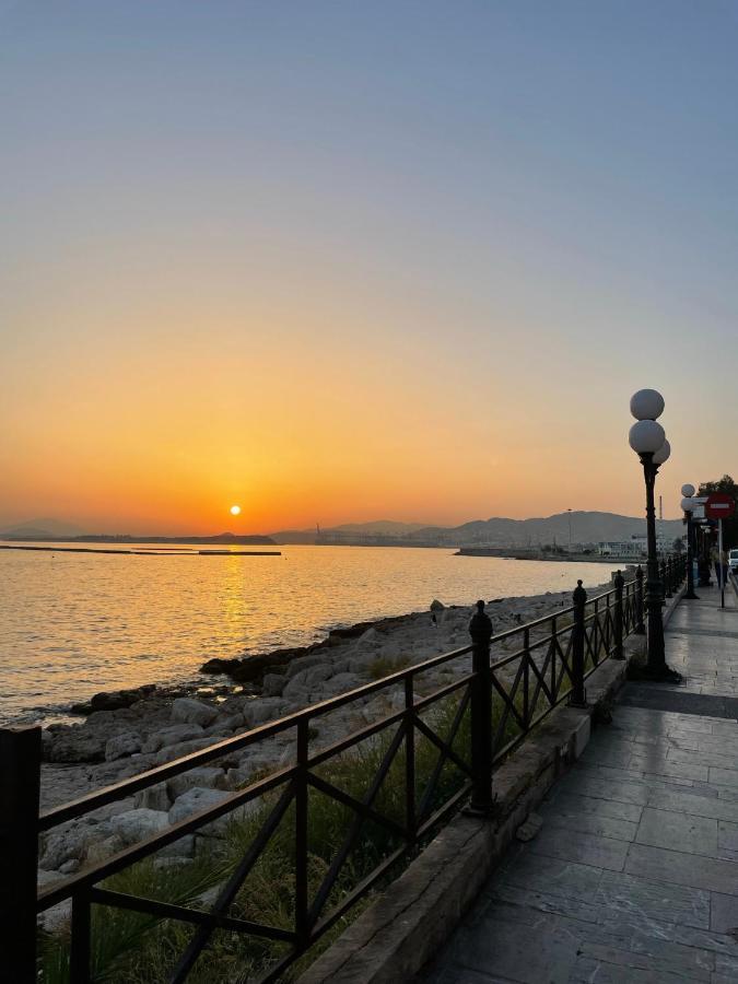 Piraiki Coastal Accommodation Piraeus Buitenkant foto