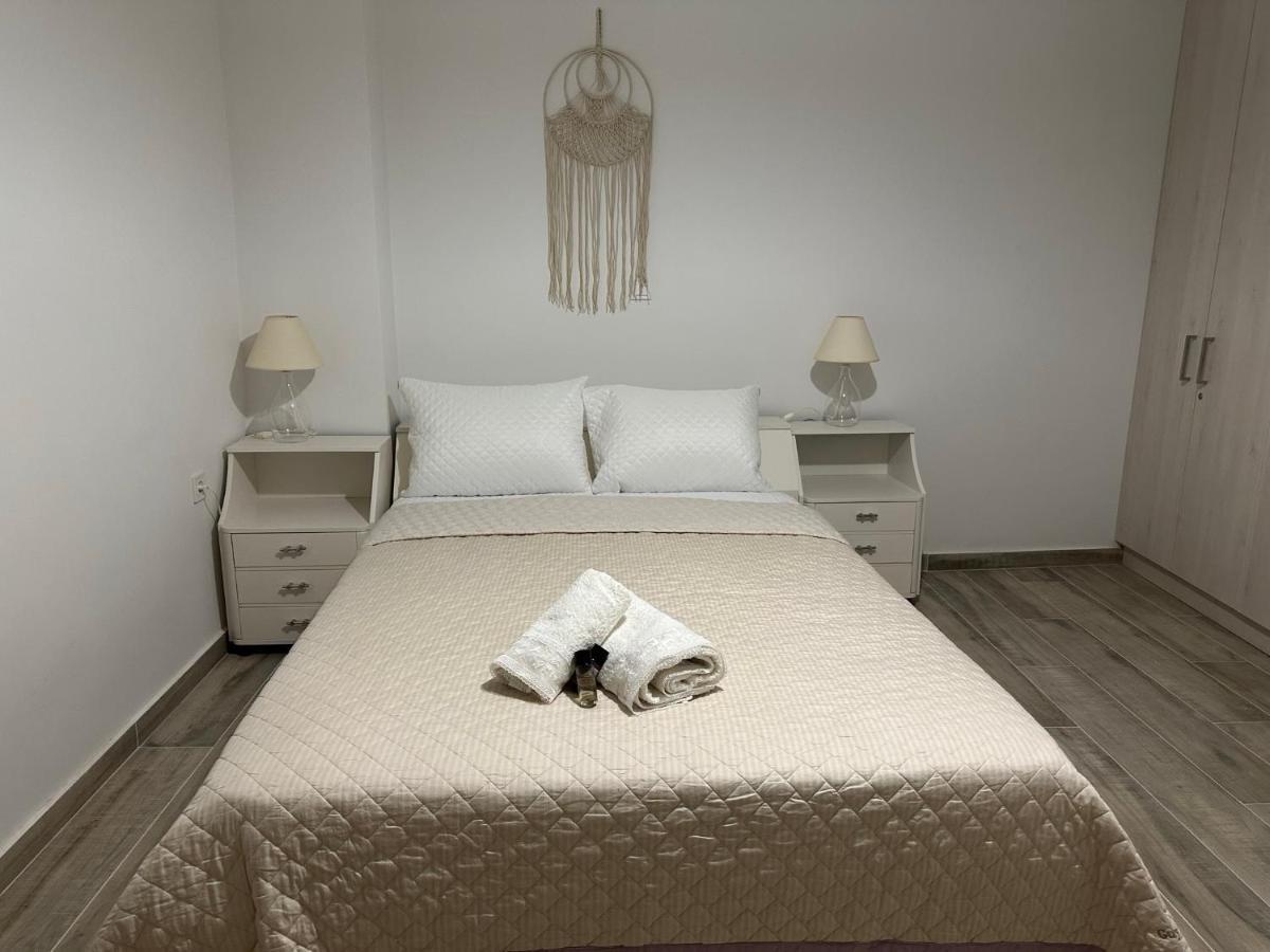 Piraiki Coastal Accommodation Piraeus Buitenkant foto