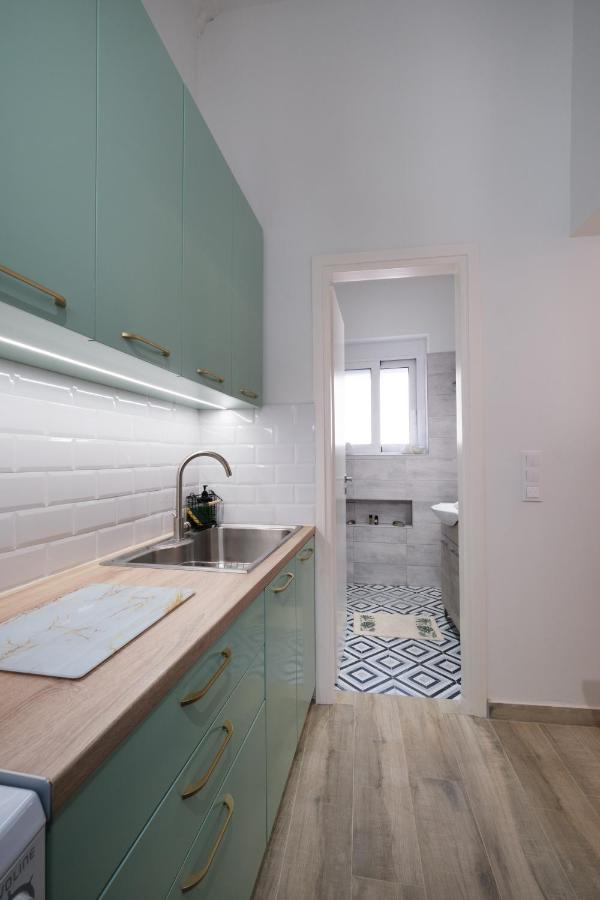 Piraiki Coastal Accommodation Piraeus Buitenkant foto